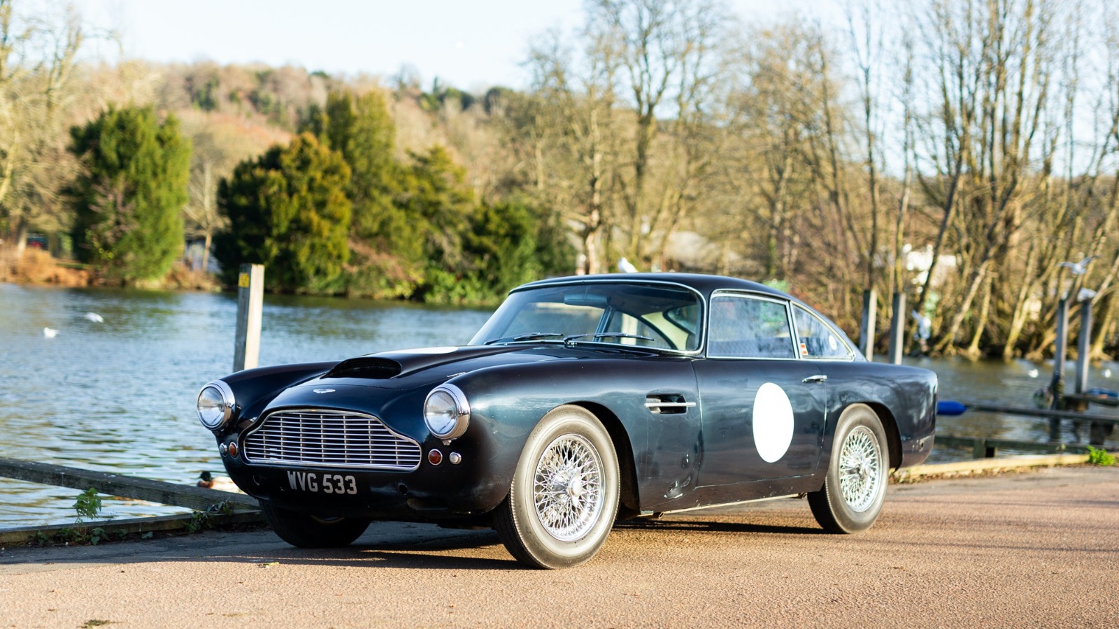Aston Martin DB4 Series III